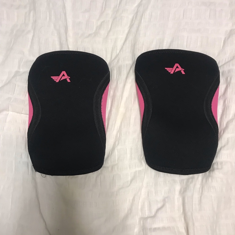 Knee Sleeves